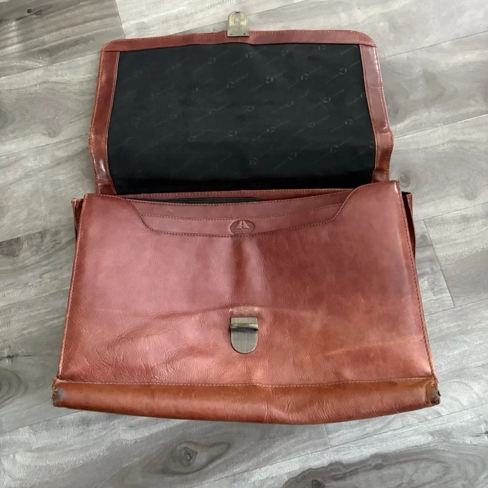 Avenues America‎ Vintage Leather Briefcase Portfolio Messenger Bag brown
